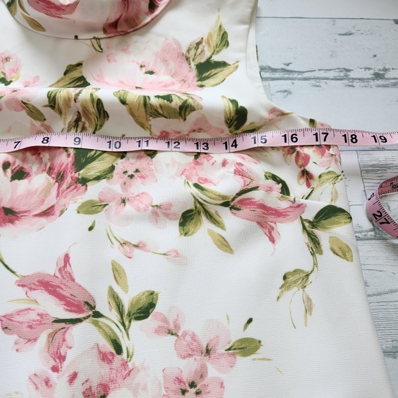 Alex Marie Cream Floral Sheath Dress with Mock Neck for Weddings Size 4 - Picture 5 of 9